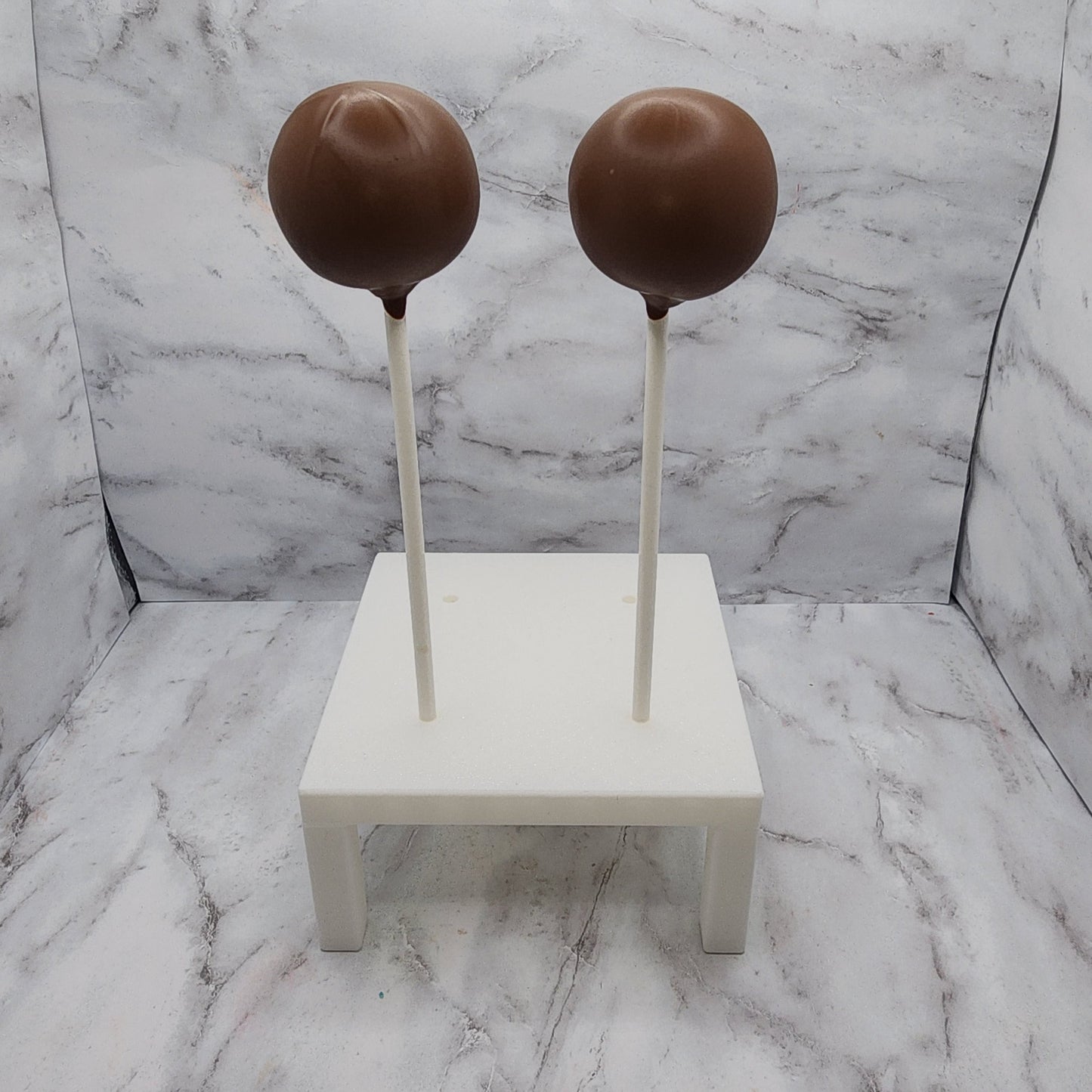 Multi Cake Pop Dipper, Dip 4 Cake pops simultaneously