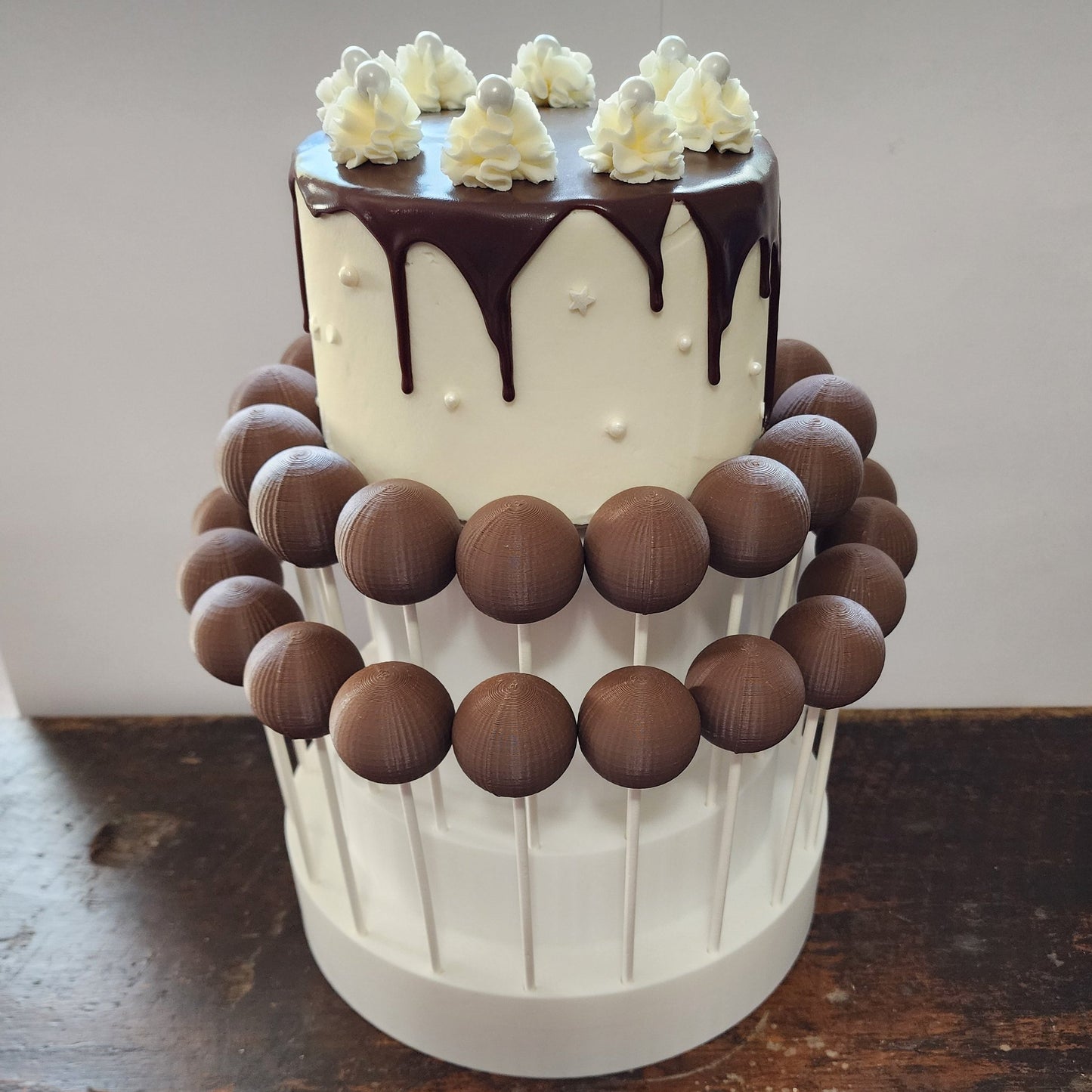 Cake and Cake Pop Tower that holds up to a 6" Cake and 3 Dozen Cake Pops