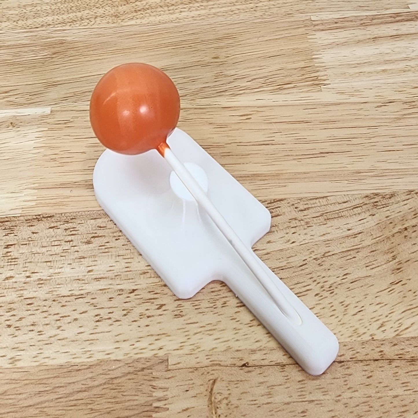 Individual Cake pop holder for decorating