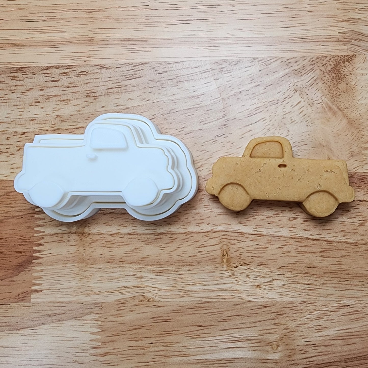 Red Truck Christmas Cake Pop Cutter, Red Truck cake pop press, Christmas Cake Pop mold