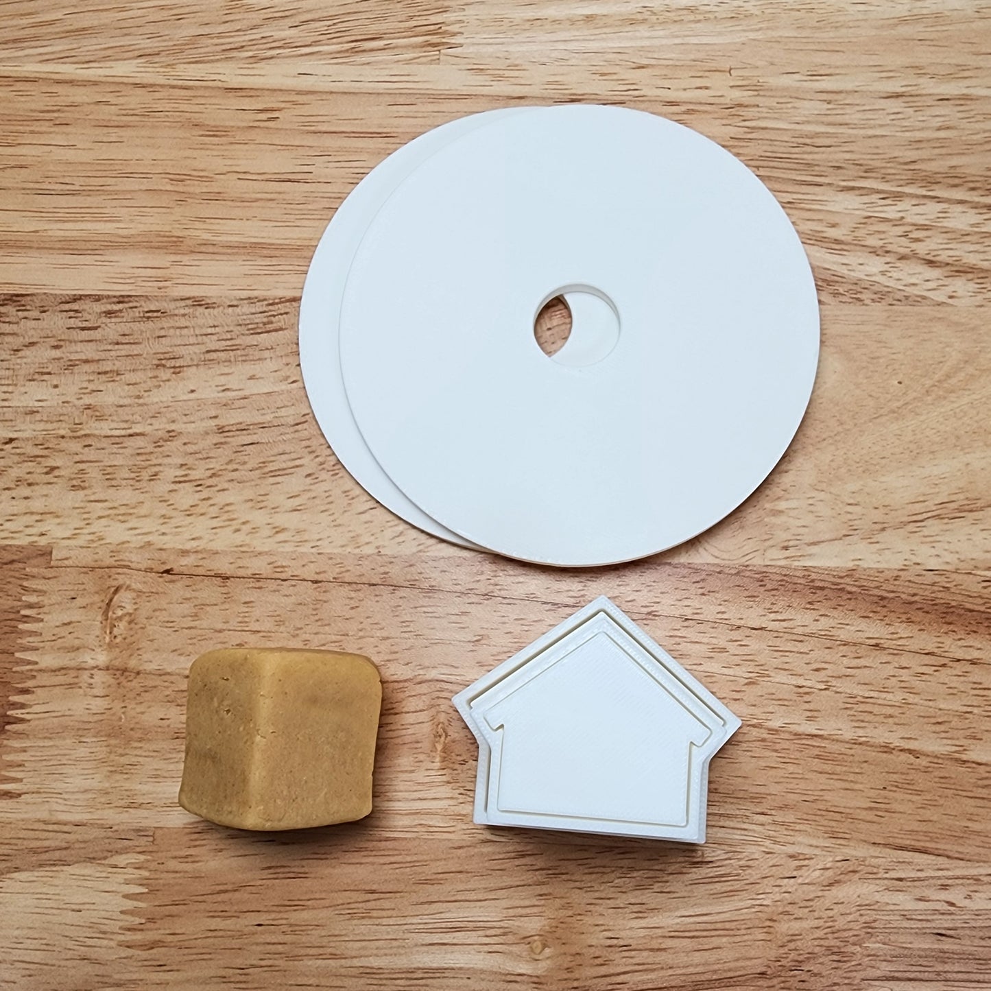 Ginger Bread House Cake Pop Cutter, Ginger Bread House cake pop press, Ginger Bread House Cake Pop mold