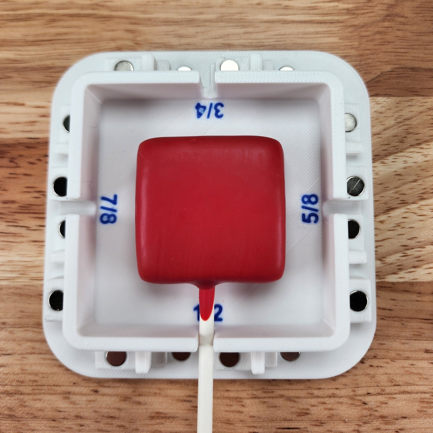 Cake Pop Stencil Buddy