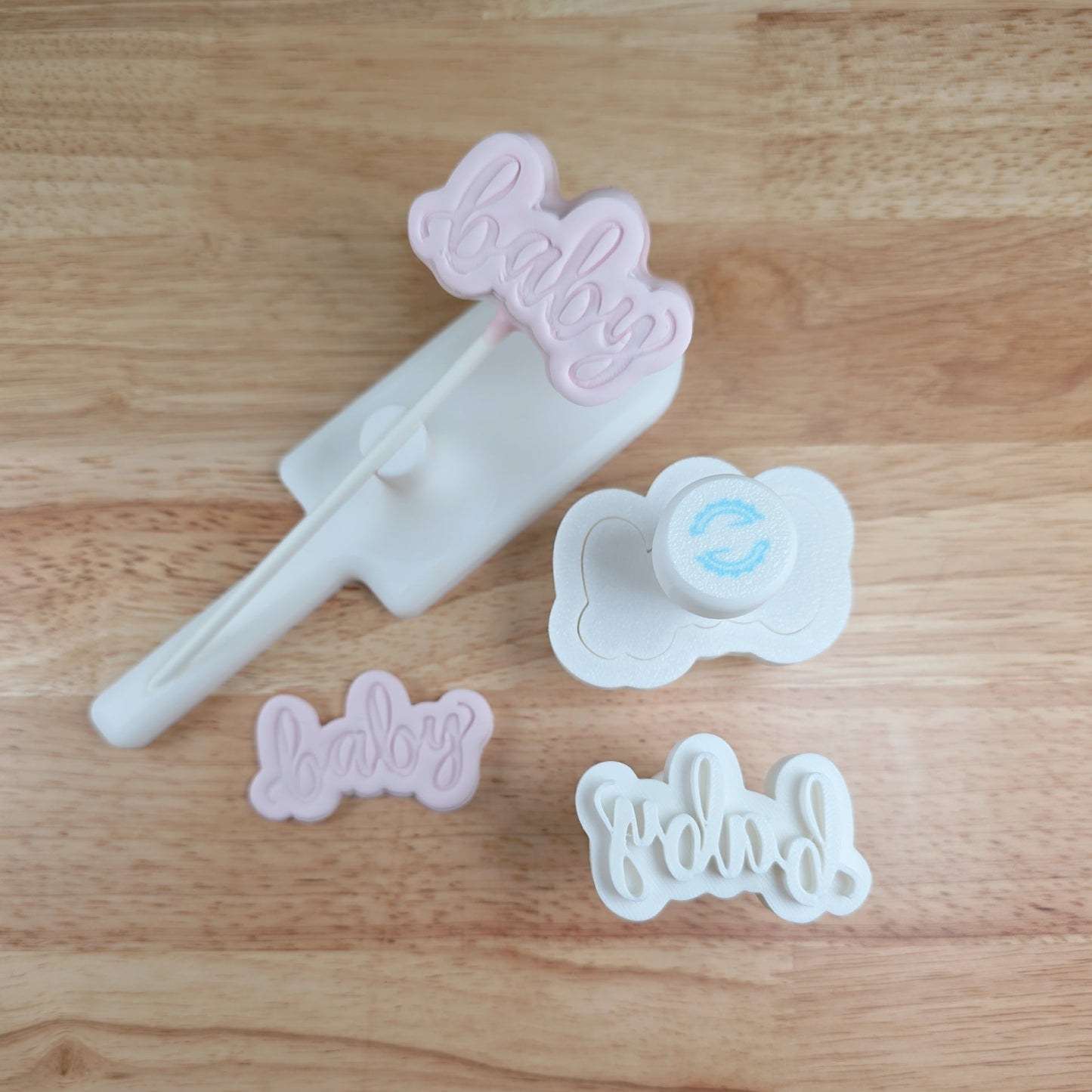 Baby cake pop cutter with Baby Embossing Stamp