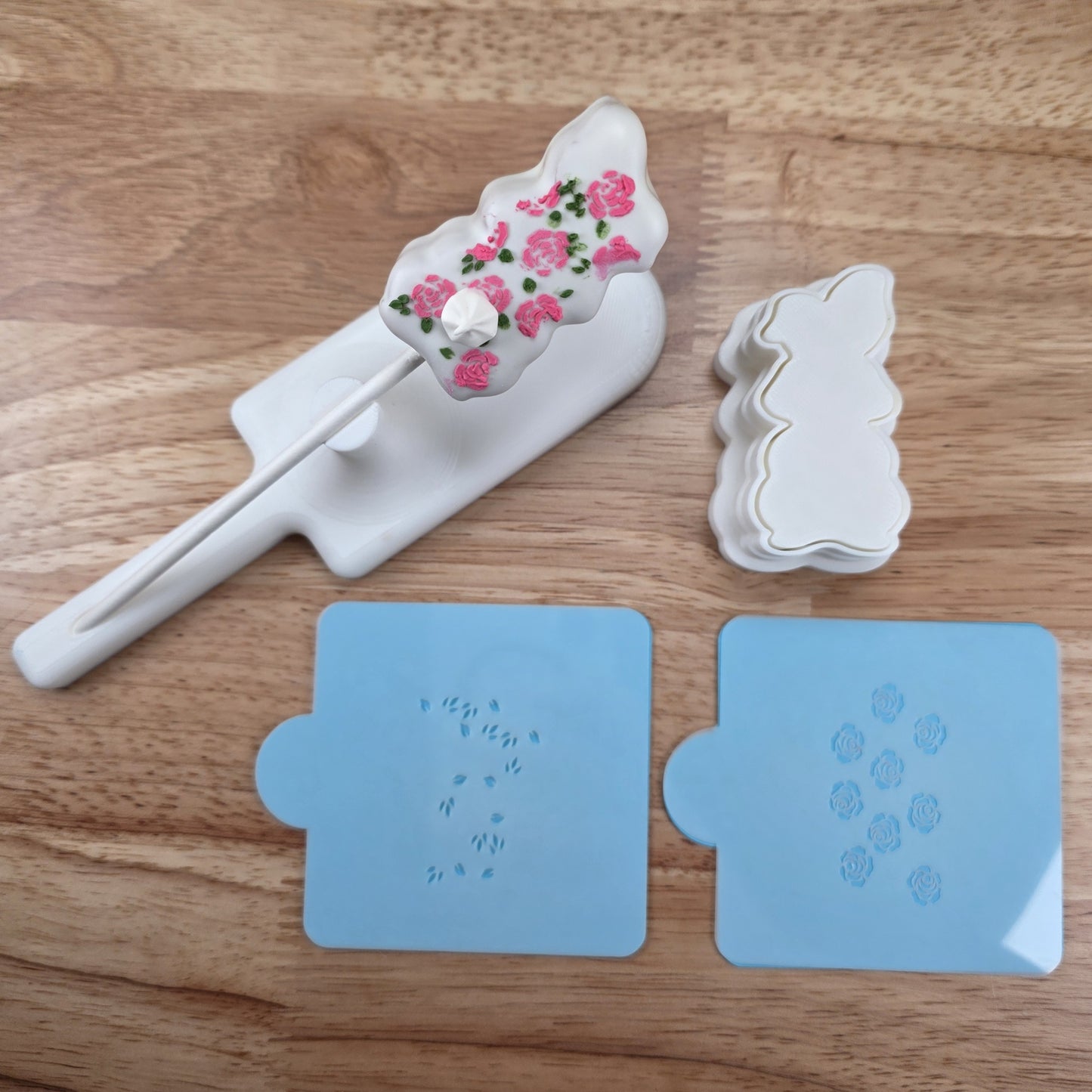 Easter Bunny Cake Pop Cutter – Marshmallow Style Bunny Shape