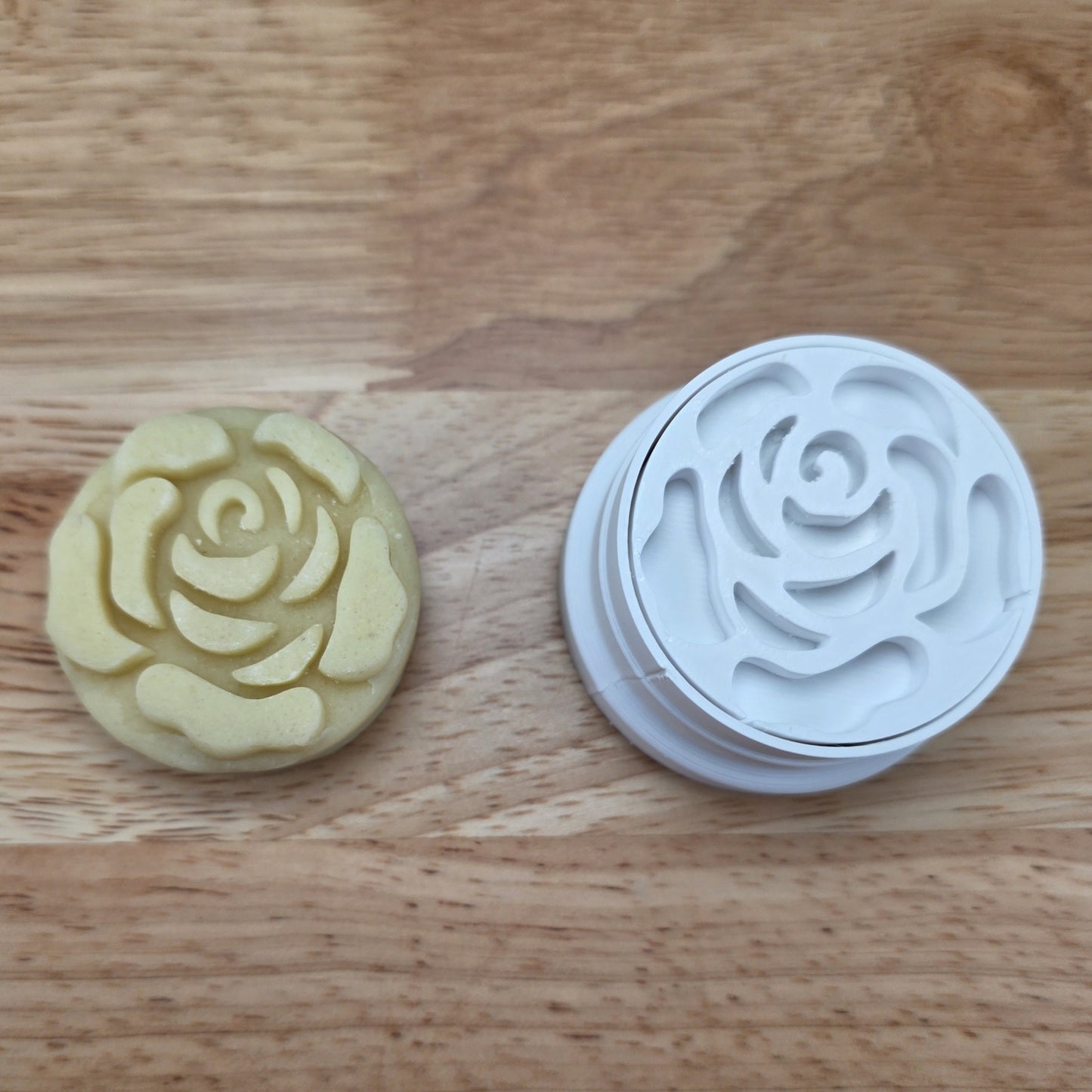 Rose Cake Pop Cutter | Floral Cake Pop Mold | Mother’s Day Cake Pops