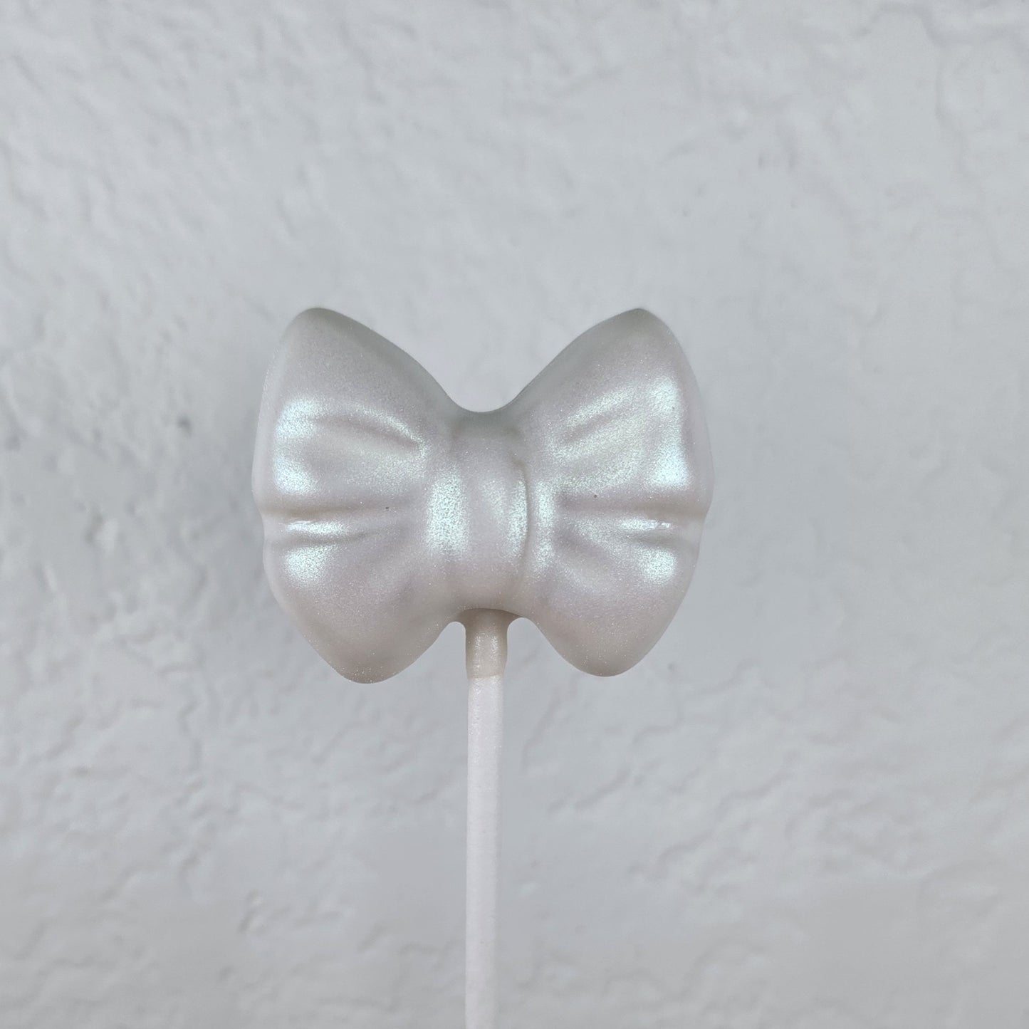Bow Cake Pop Cutter