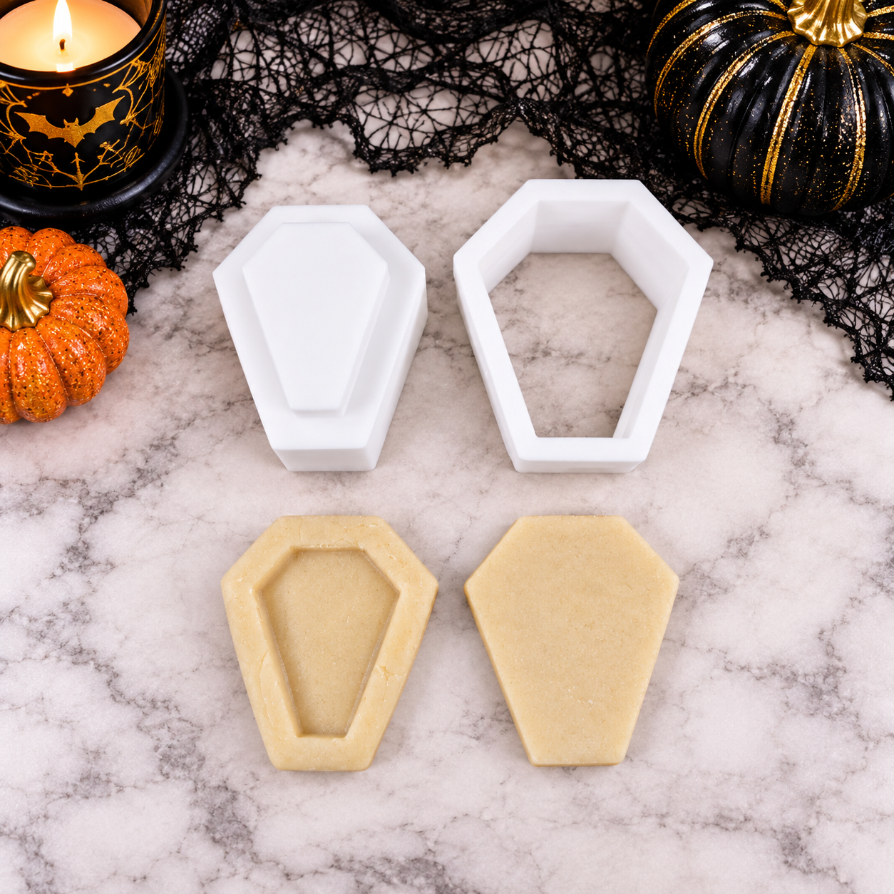 Cakesicle cutter and dough