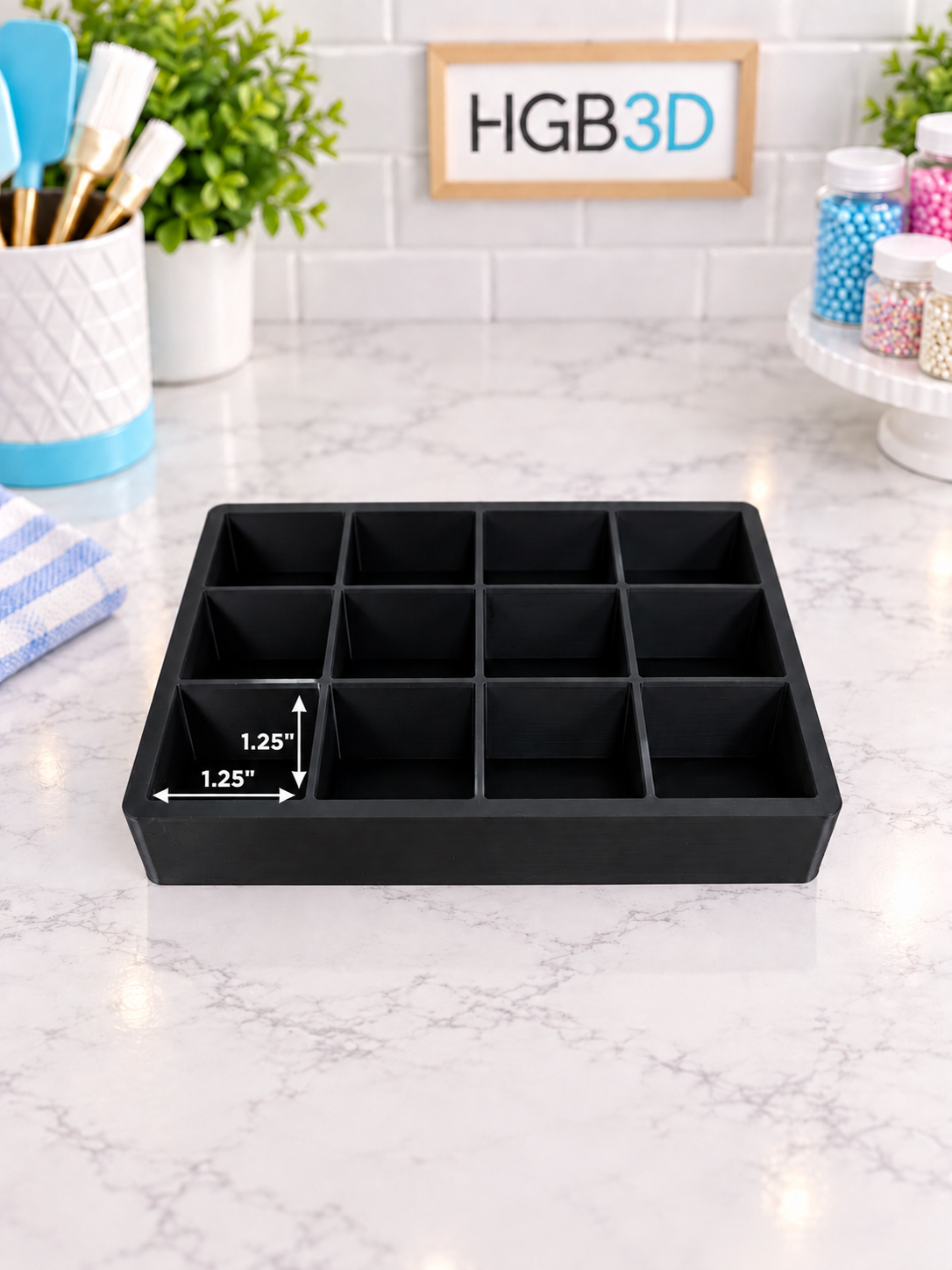 Poppy Paint Decorator Caddy with Size chart