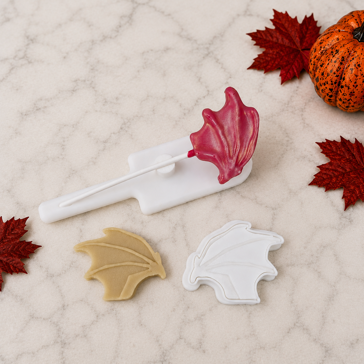 Dragon Wing cake pop, cutter and dough