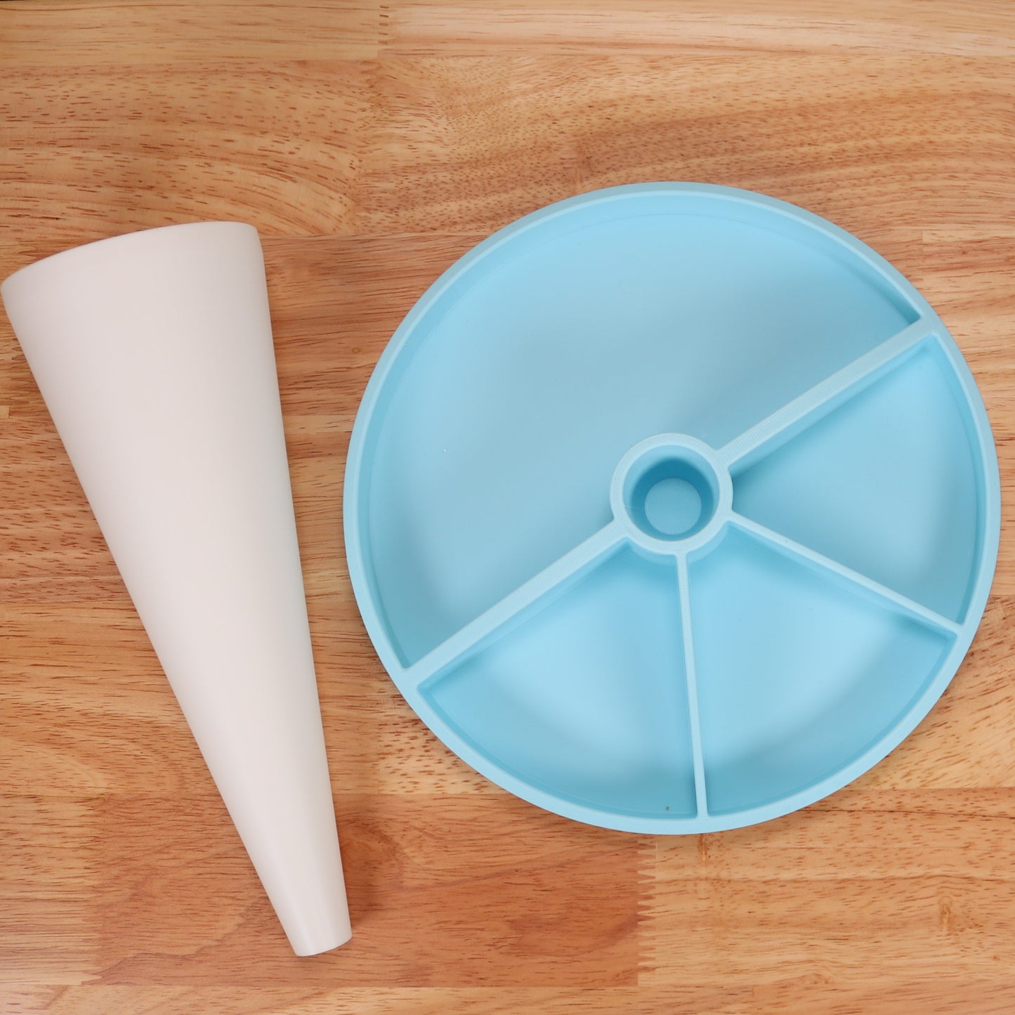 Pretzel Rod Dipping Cup and piping bag stand