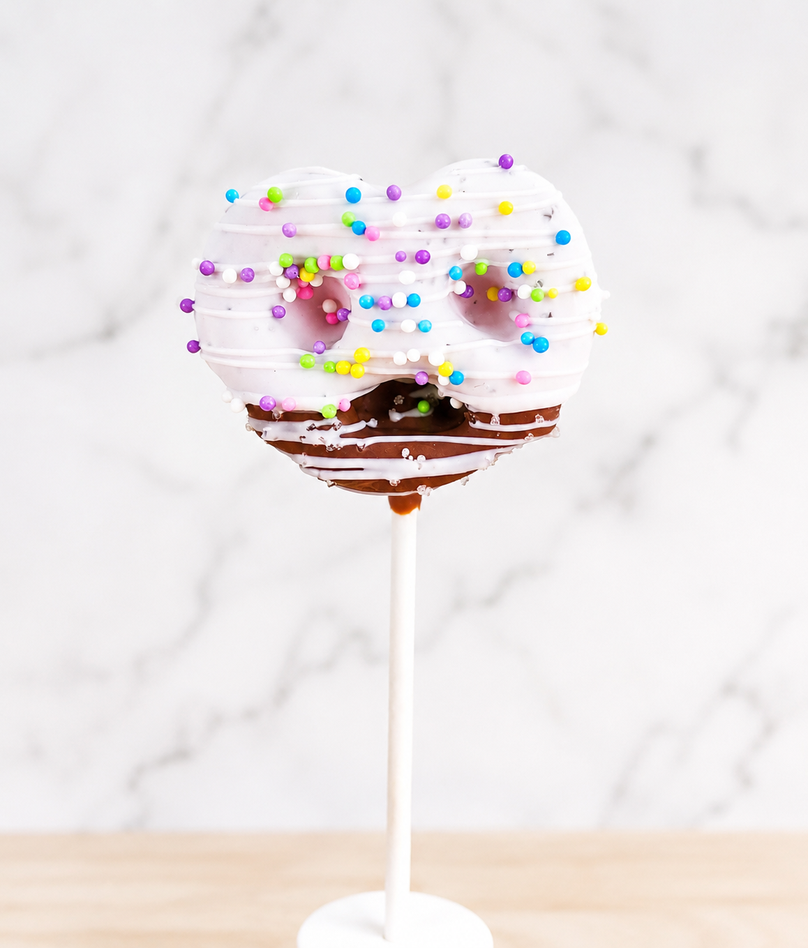Pretzel Cake Pop Cutter with Matching Embossing Plunger | Cookie Dough, Fondant and Modeling Chocolate Tool
