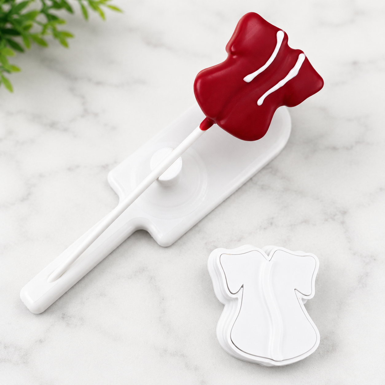 Graduation Gown Cake Pop Cutter