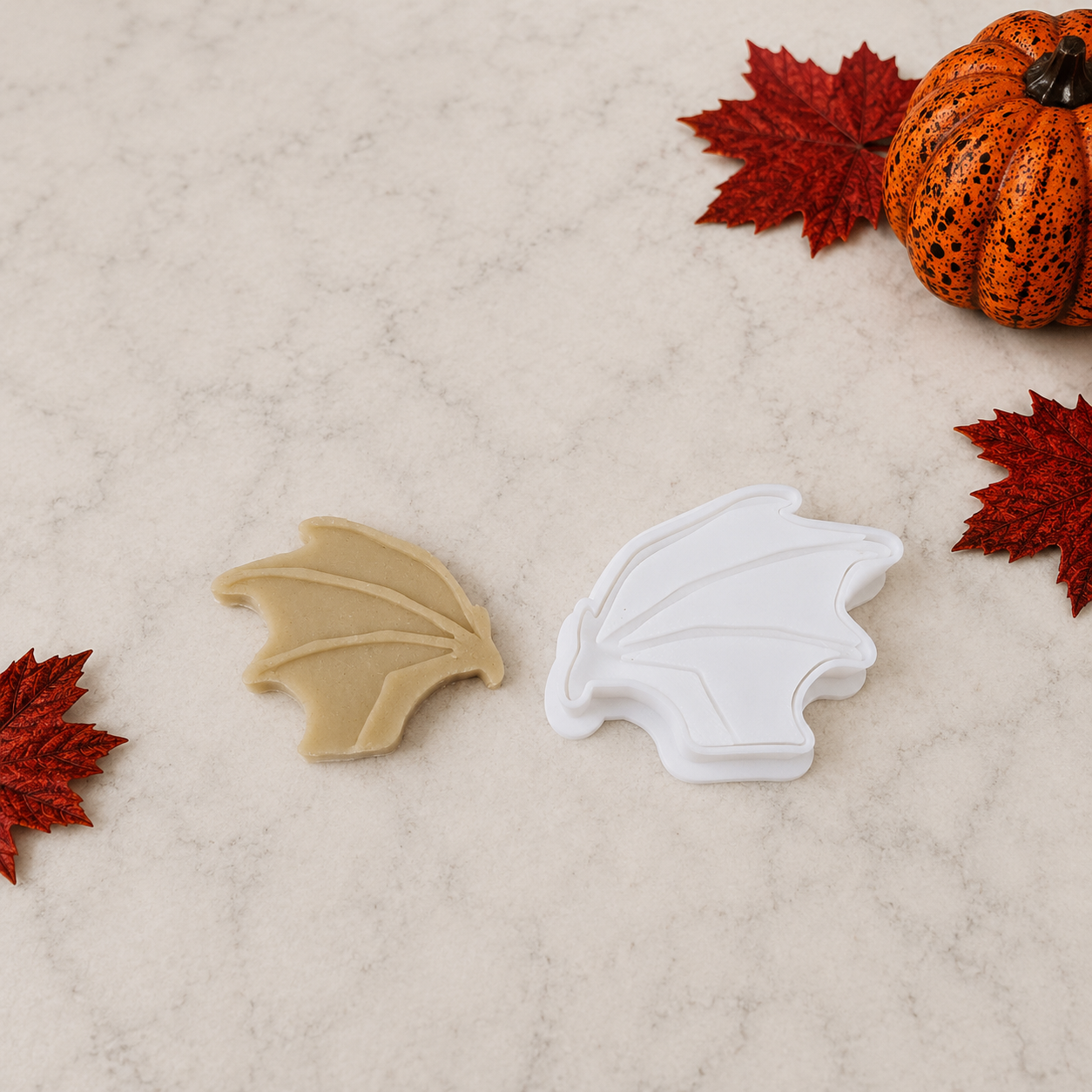Dragon Wing Cake Pop Cutter with Matching Embossing Plunger