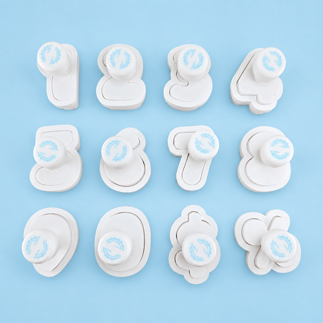 Number Cake Pop Cutters & Indent Press Set – Create Perfect Number Cake Pops with Ease!